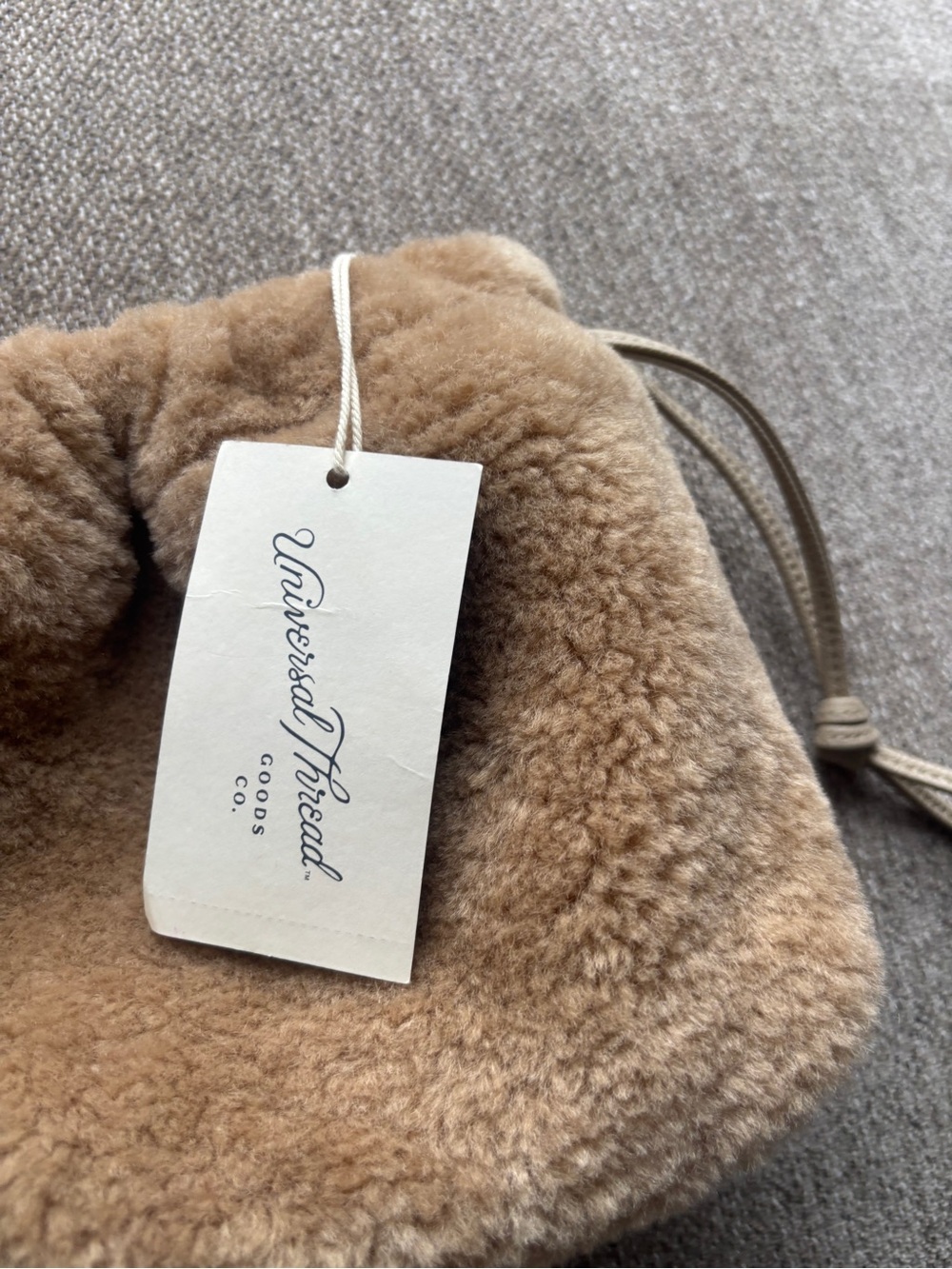 Universal Thread Tan Faux-Shearling Drawstring Mini Bag - Picture 3 of 11
